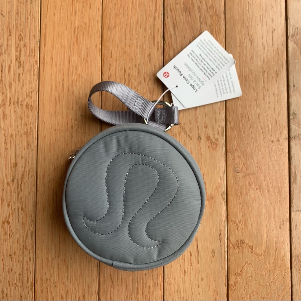 Lululemon Logo Coin Pouch